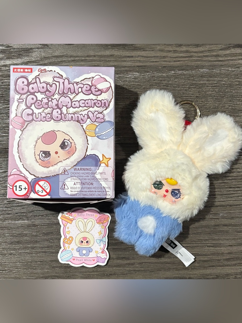 Baby Three Petit Macaron Cute Bunny V2 Pearl White Split Eyes- Green & Blue RARE
